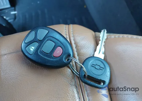 2013 Chevrolet Traverse 2Lt z USA, uszkodzony, nr VIN 1GNKVJKD4DJ101369